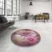 Round Machine Washable Transitional Pink Daisy Pink Rug in a Office, wshpat2755