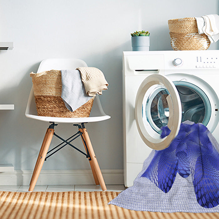 Machine Washable Transitional Blue Orchid Blue Rug in a Washing Machine, wshpat2759blu