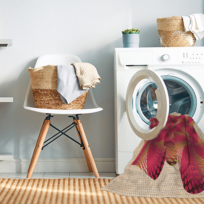 Machine Washable Transitional Crimson Red Rug in a Washing Machine, wshpat2759org