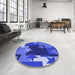 Round Patterned Sky Blue Rug in a Office, pat2765blu