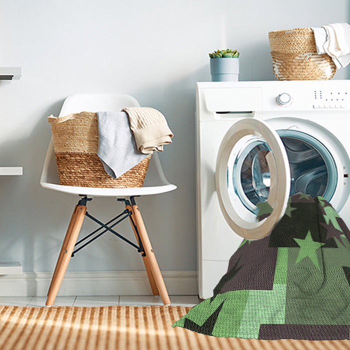 Machine Washable Transitional Green Rug in a Washing Machine, wshpat2765grn