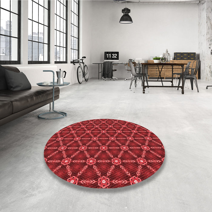 Round Patterned Red Rug in a Office, pat2766rd