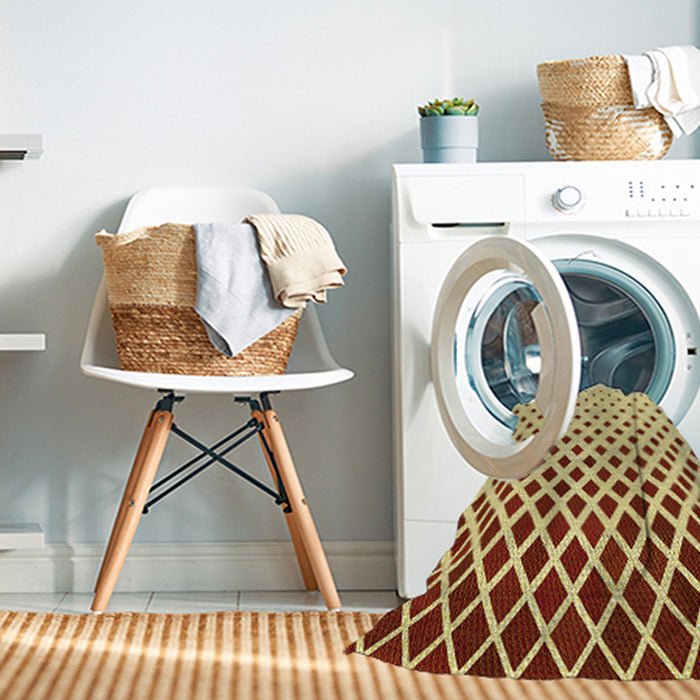 Machine Washable Transitional Red Rug in a Washing Machine, wshpat2767yw