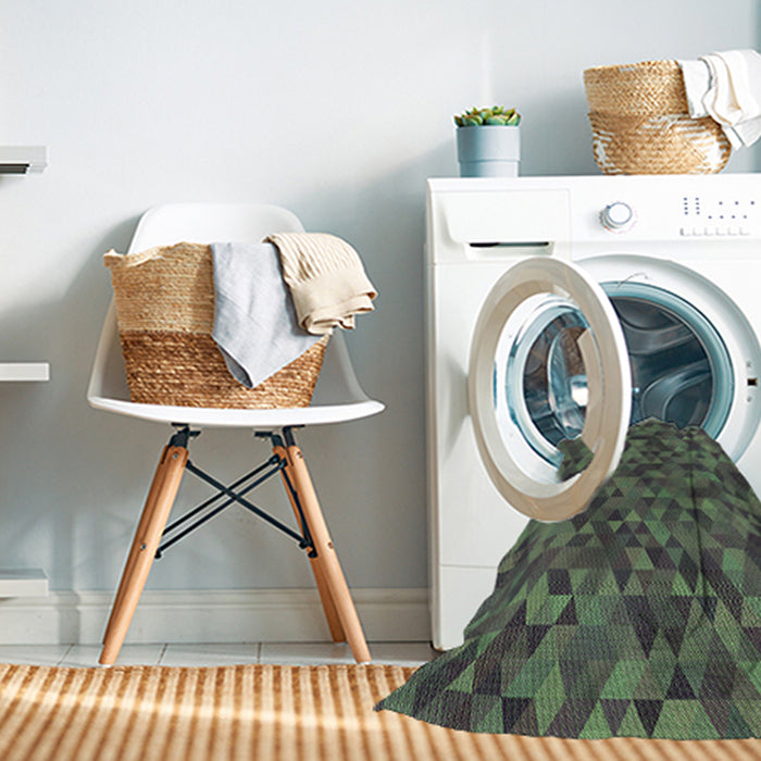 Machine Washable Transitional Forest Green Rug in a Washing Machine, wshpat2768grn