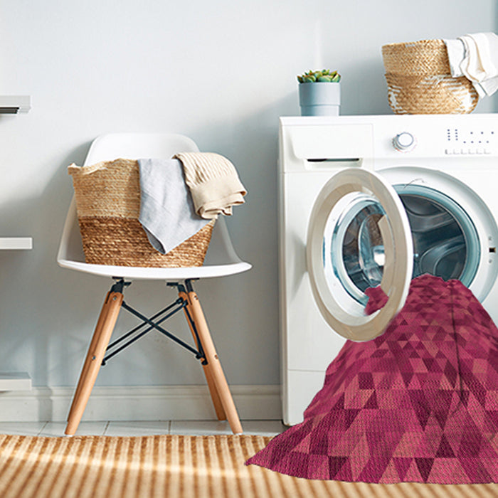 Machine Washable Transitional Raspberry Red Rug in a Washing Machine, wshpat2768org