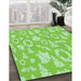 Machine Washable Transitional Emerald Green Rug in a Family Room, wshpat277grn