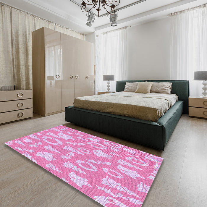 Patterned Neon Pink Rug in a Bedroom, pat277pur