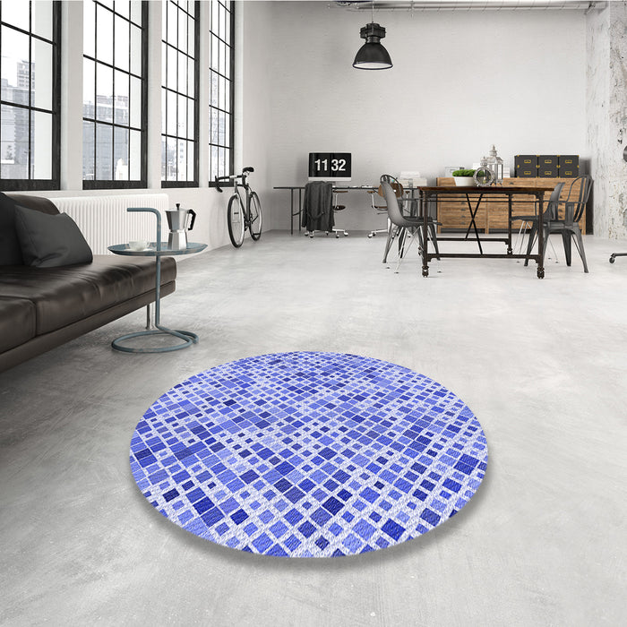 Round Patterned Blue Rug in a Office, pat2771blu
