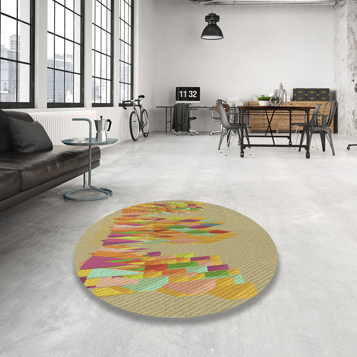 Round Machine Washable Transitional Chrome Gold Yellow Rug in a Office, wshpat2780