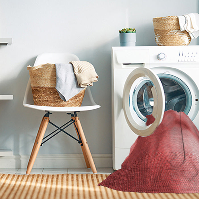 Machine Washable Transitional Red Rug in a Washing Machine, wshpat2785rd