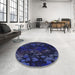 Round Patterned Night Blue Rug in a Office, pat2793blu