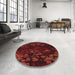 Round Patterned Red Rug in a Office, pat2793rd