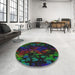 Round Patterned Mid Gray Novelty Rug in a Office, pat2793