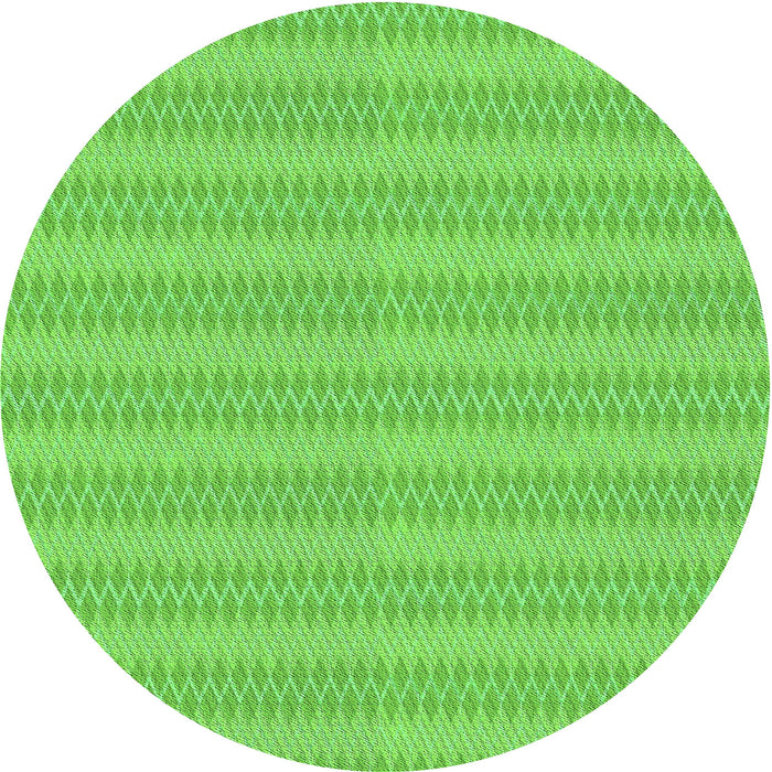 Square Machine Washable Transitional Emerald Green Rug in a Living Room, wshpat2796grn