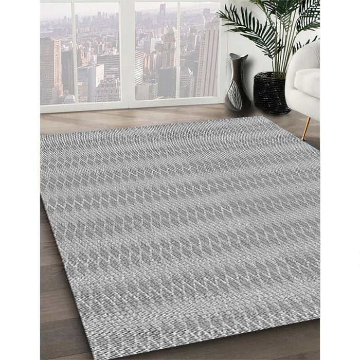 Patterned Silver Gray Rug in Family Room, pat2796gry