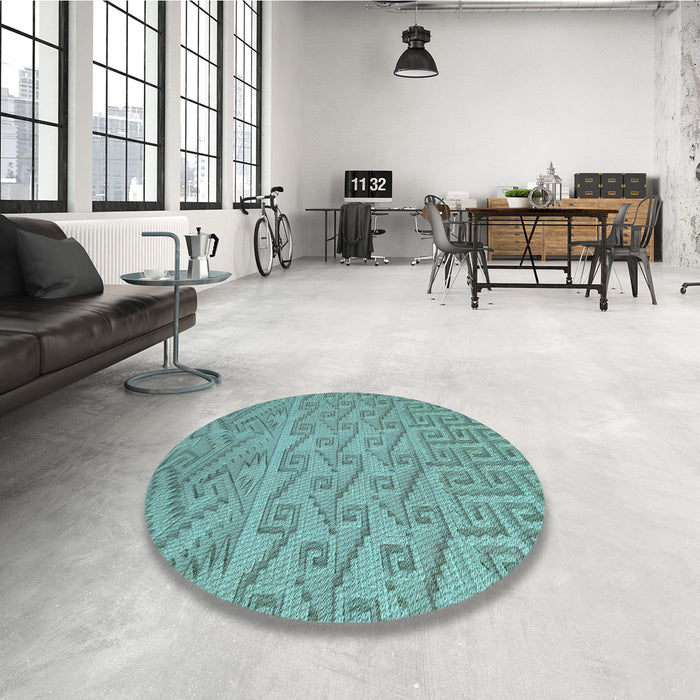 Round Patterned Sea Green Rug in a Office, pat2797lblu