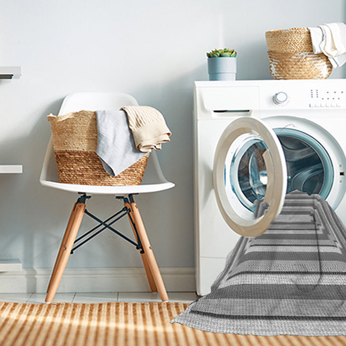 Machine Washable Transitional Platinum Gray Rug in a Washing Machine, wshpat2799gry