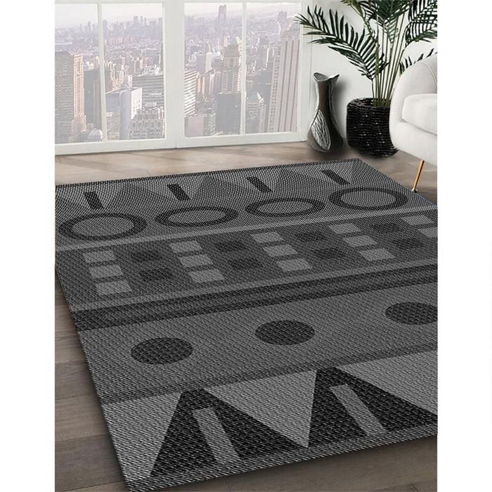 Patterned Gray Rug in Family Room, pat2800gry