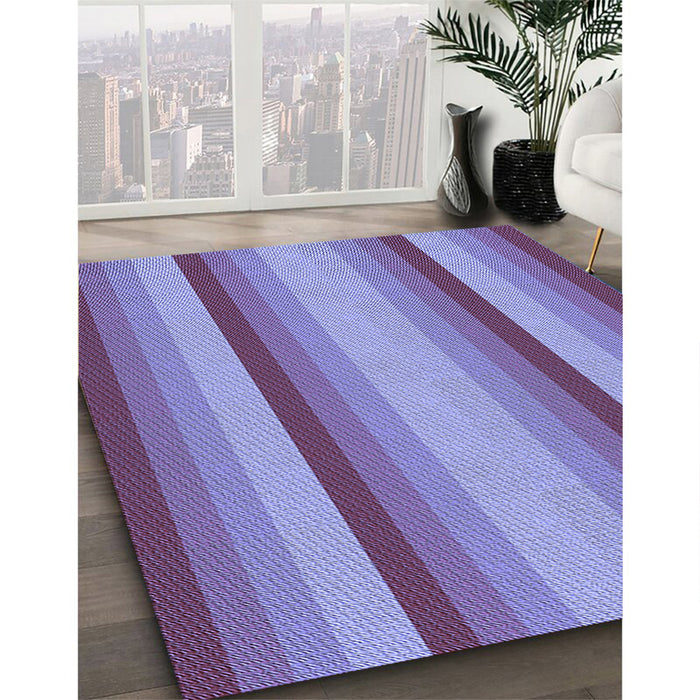 Patterned Purple Violet Purple Rug in Family Room, pat2806blu
