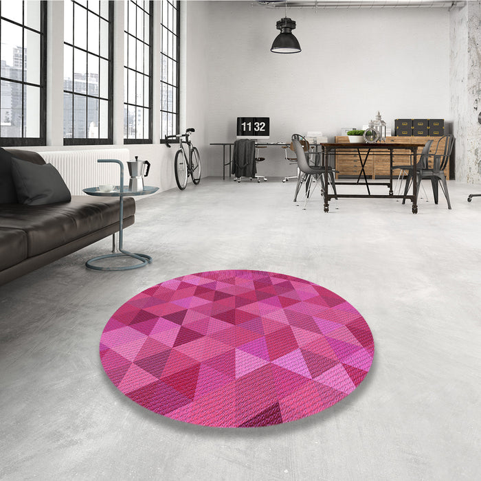 Round Patterned Neon Pink Rug in a Office, pat2808pur