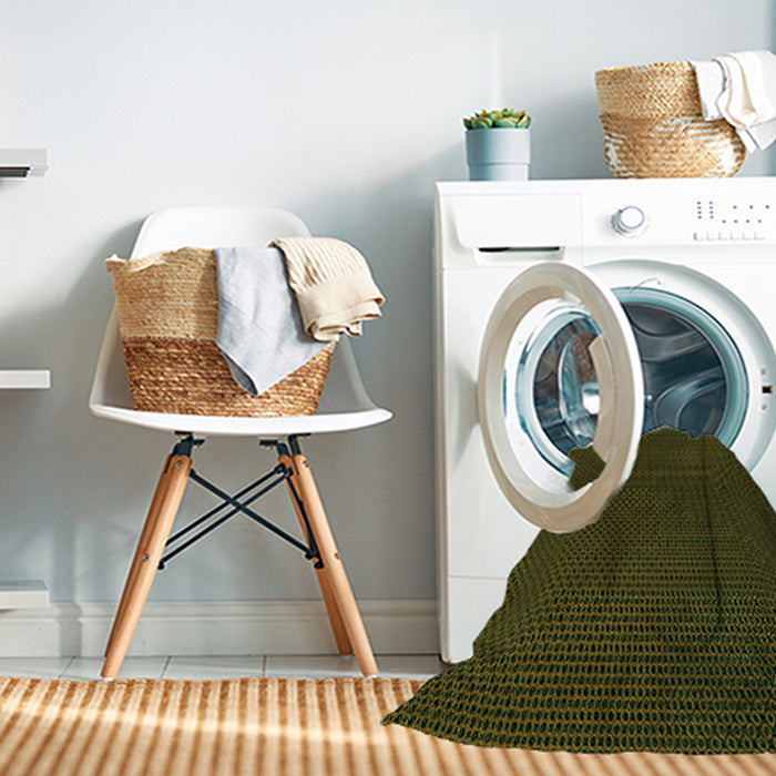 Machine Washable Transitional Olive Green Rug in a Washing Machine, wshpat2814grn