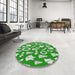 Round Machine Washable Transitional Jade Green Rug in a Office, wshpat281