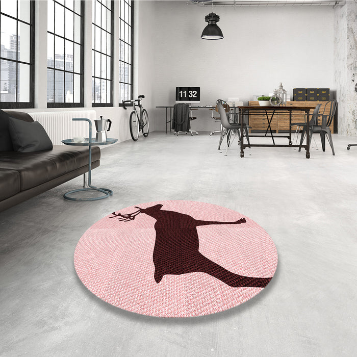 Round Patterned Light Rose Pink Rug in a Office, pat2822rd