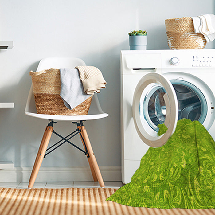 Machine Washable Transitional Apple Green Rug in a Washing Machine, wshpat2833yw