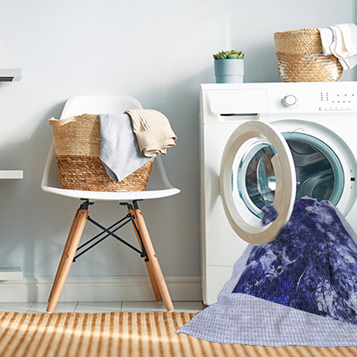 Machine Washable Transitional Sapphire Blue Rug in a Washing Machine, wshpat2836blu