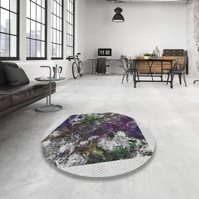 Round Patterned Silver Gray Novelty Rug in a Office, pat2836