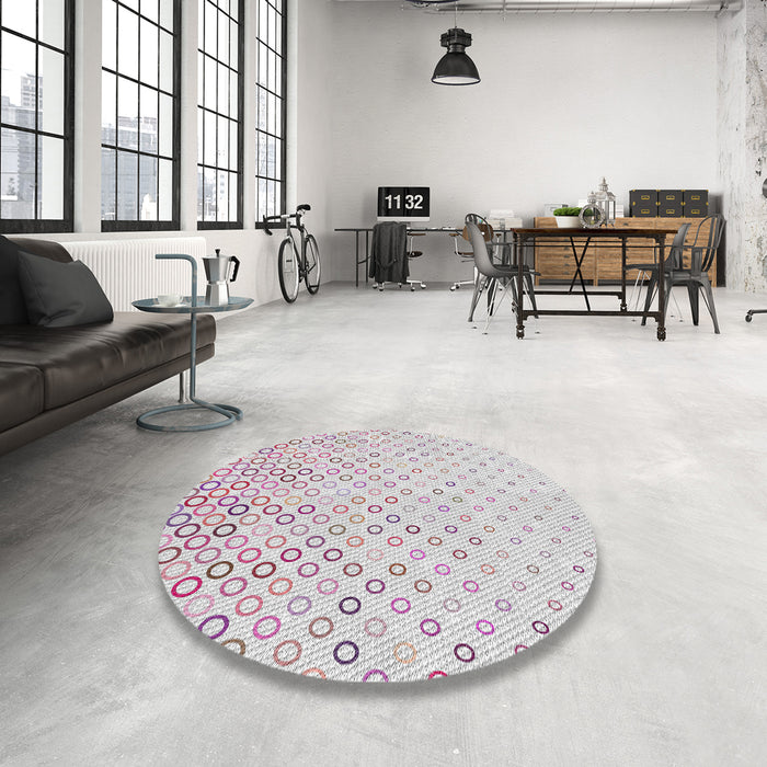 Round Patterned Off-White Novelty Rug in a Office, pat2837