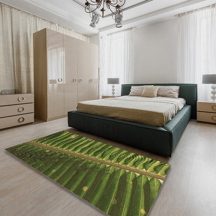 Patterned Dark Forest Green Rug in a Bedroom, pat284brn