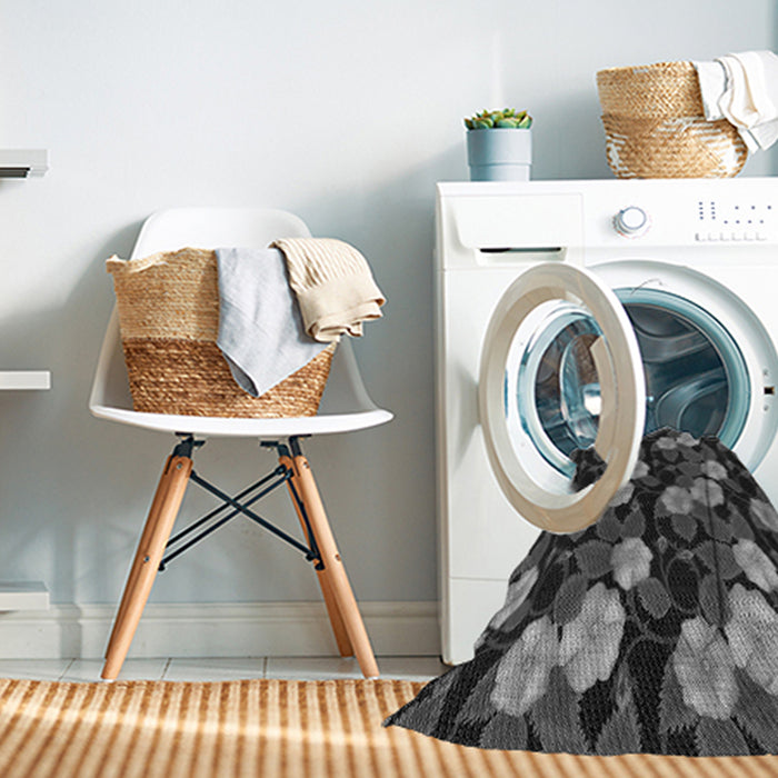 Machine Washable Transitional Charcoal Black Rug in a Washing Machine, wshpat2848gry