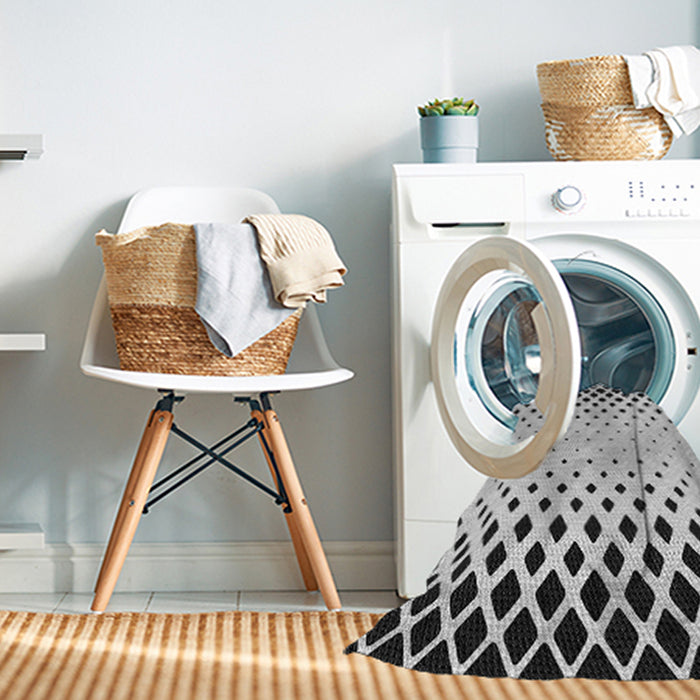 Machine Washable Transitional Ash Gray Rug in a Washing Machine, wshpat2853gry