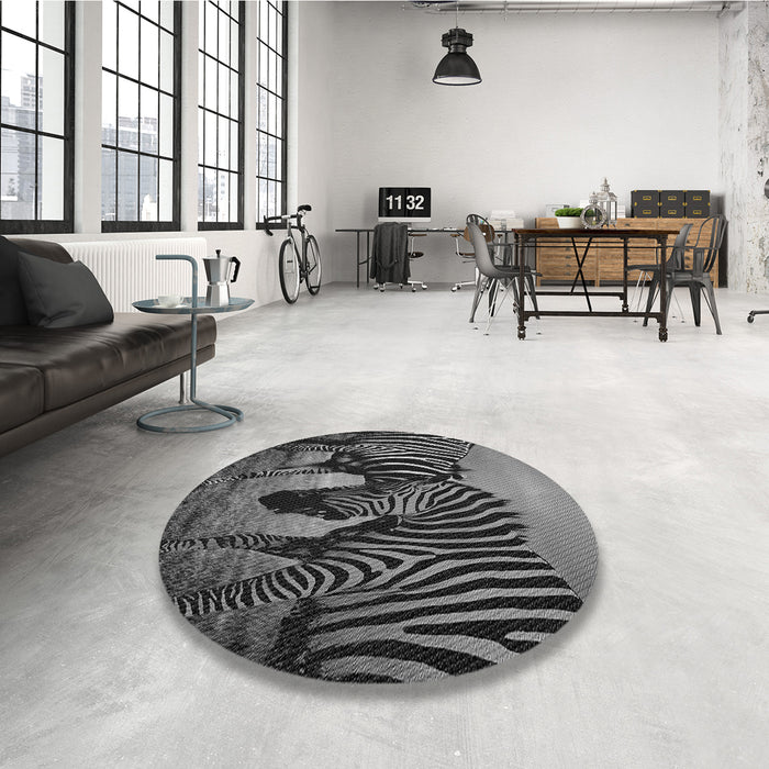 Round Patterned Charcoal Black Rug in a Office, pat2855gry