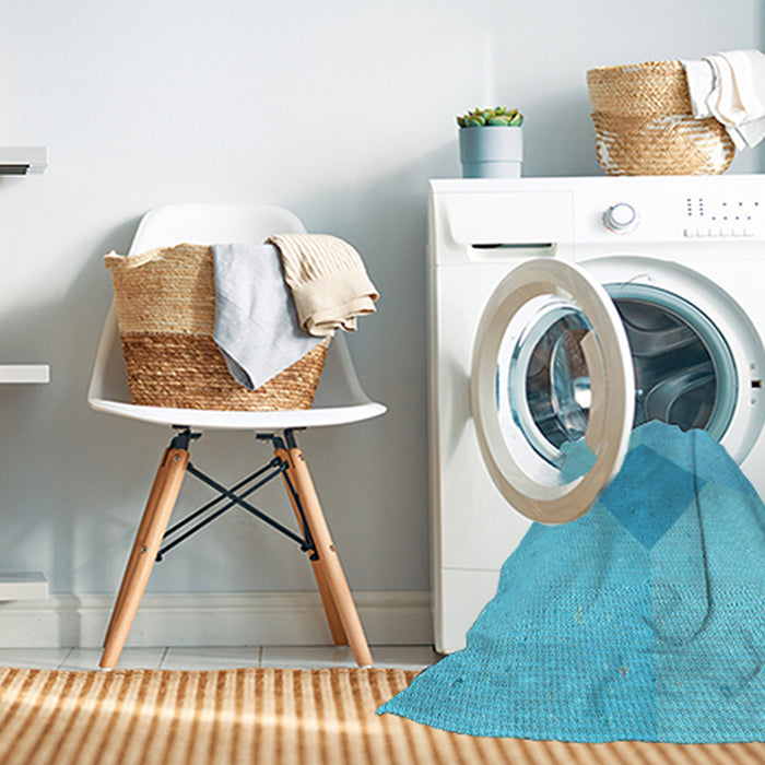 Machine Washable Transitional Bright Cyan Blue Rug in a Washing Machine, wshpat2856lblu