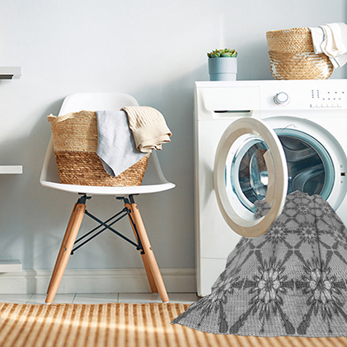 Machine Washable Transitional Silver Gray Rug in a Washing Machine, wshpat2872gry