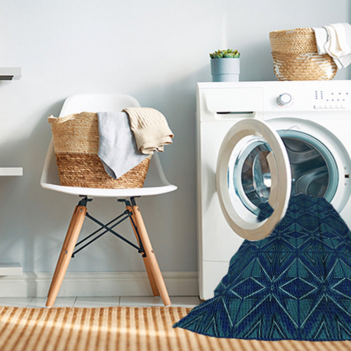 Machine Washable Transitional Blue Rug in a Washing Machine, wshpat2873lblu