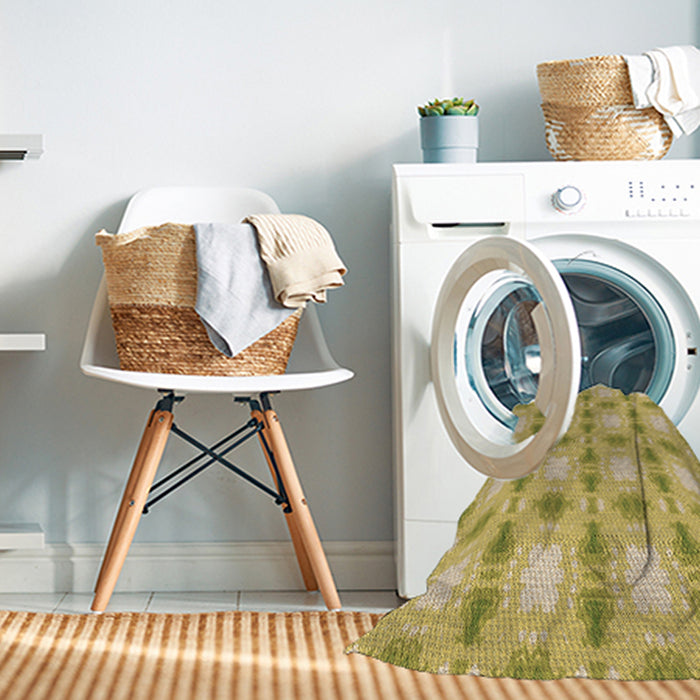 Machine Washable Transitional Bold Yellow Rug in a Washing Machine, wshpat2880brn