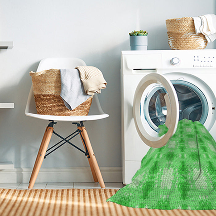 Machine Washable Transitional Neon Green Rug in a Washing Machine, wshpat2880grn