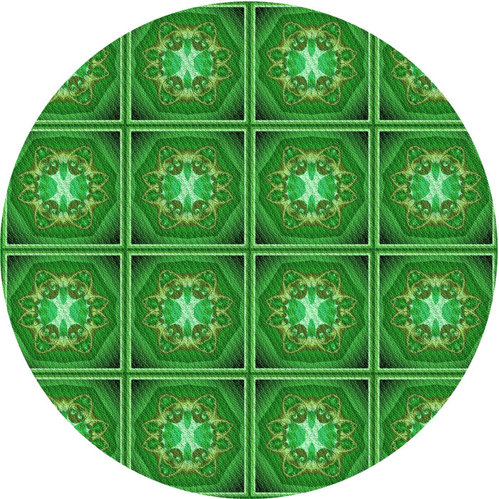 Square Machine Washable Transitional Green Rug in a Living Room, wshpat2883grn