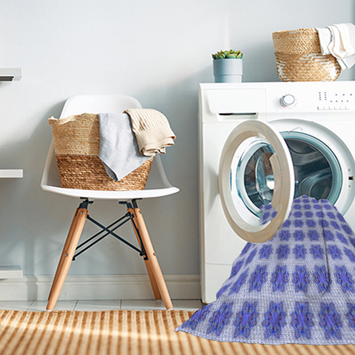 Machine Washable Transitional Blue Rug in a Washing Machine, wshpat2889blu