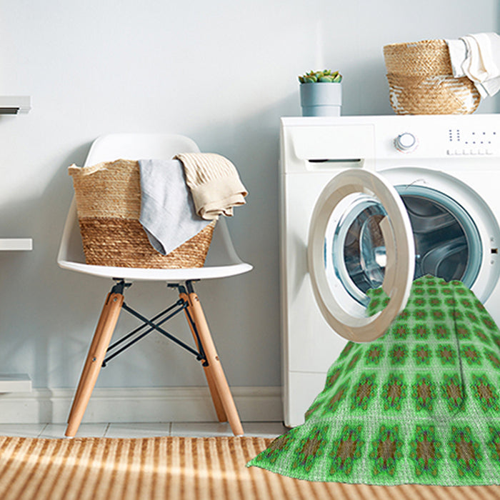 Machine Washable Transitional Dark Lime Green Rug in a Washing Machine, wshpat2889grn