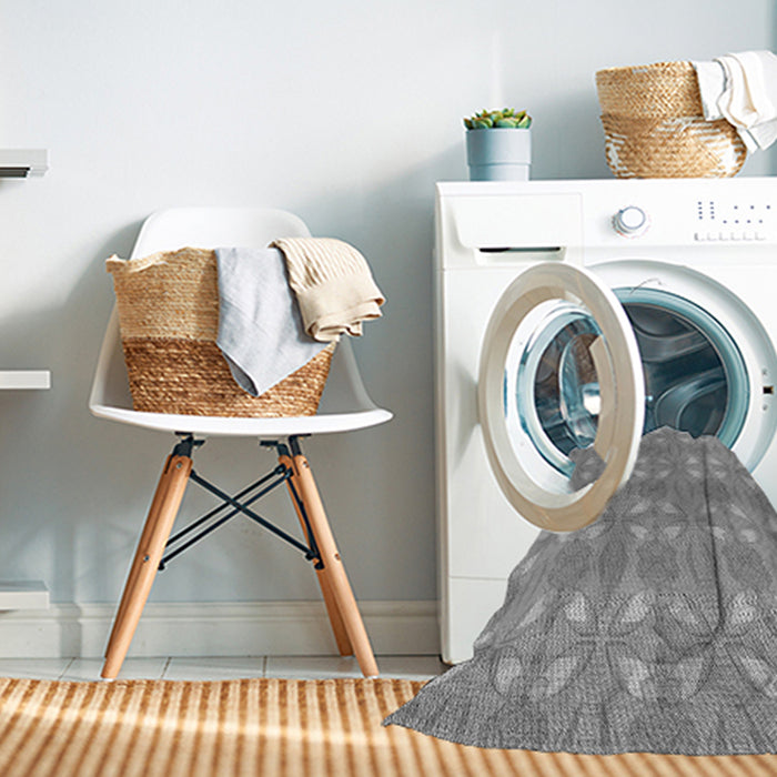 Machine Washable Transitional Cloud Gray Rug in a Washing Machine, wshpat2891gry