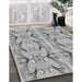 Machine Washable Transitional Platinum Gray Rug in a Family Room, wshpat2895gry