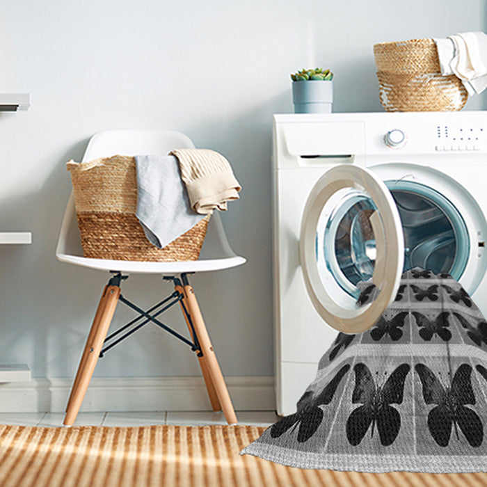 Machine Washable Transitional Silver Gray Rug in a Washing Machine, wshpat2899gry