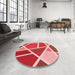 Round Patterned Red Rug in a Office, pat29rd