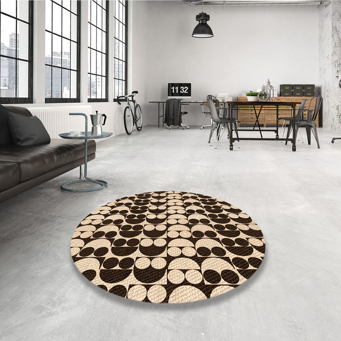 Round Patterned Black Brown Rug in a Office, pat2907org