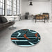 Round Patterned Deep-Sea Green Rug in a Office, pat2919lblu