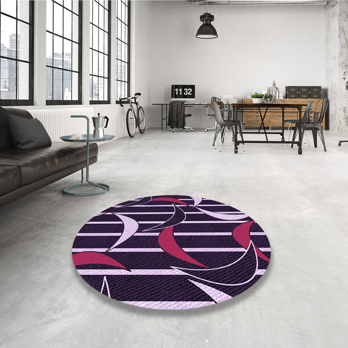 Round Patterned Lavender Purple Rug in a Office, pat2919pur